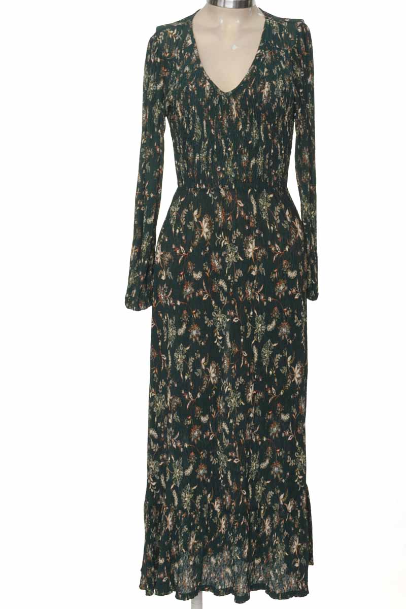 Vestido / Enterizo color Verde - MNG
