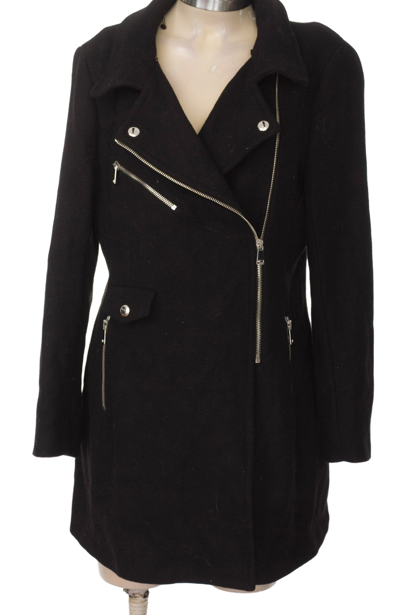 Chaqueta / Abrigo color Negro - Zara