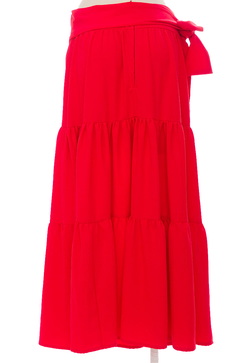 Falda color Rojo - Hossh