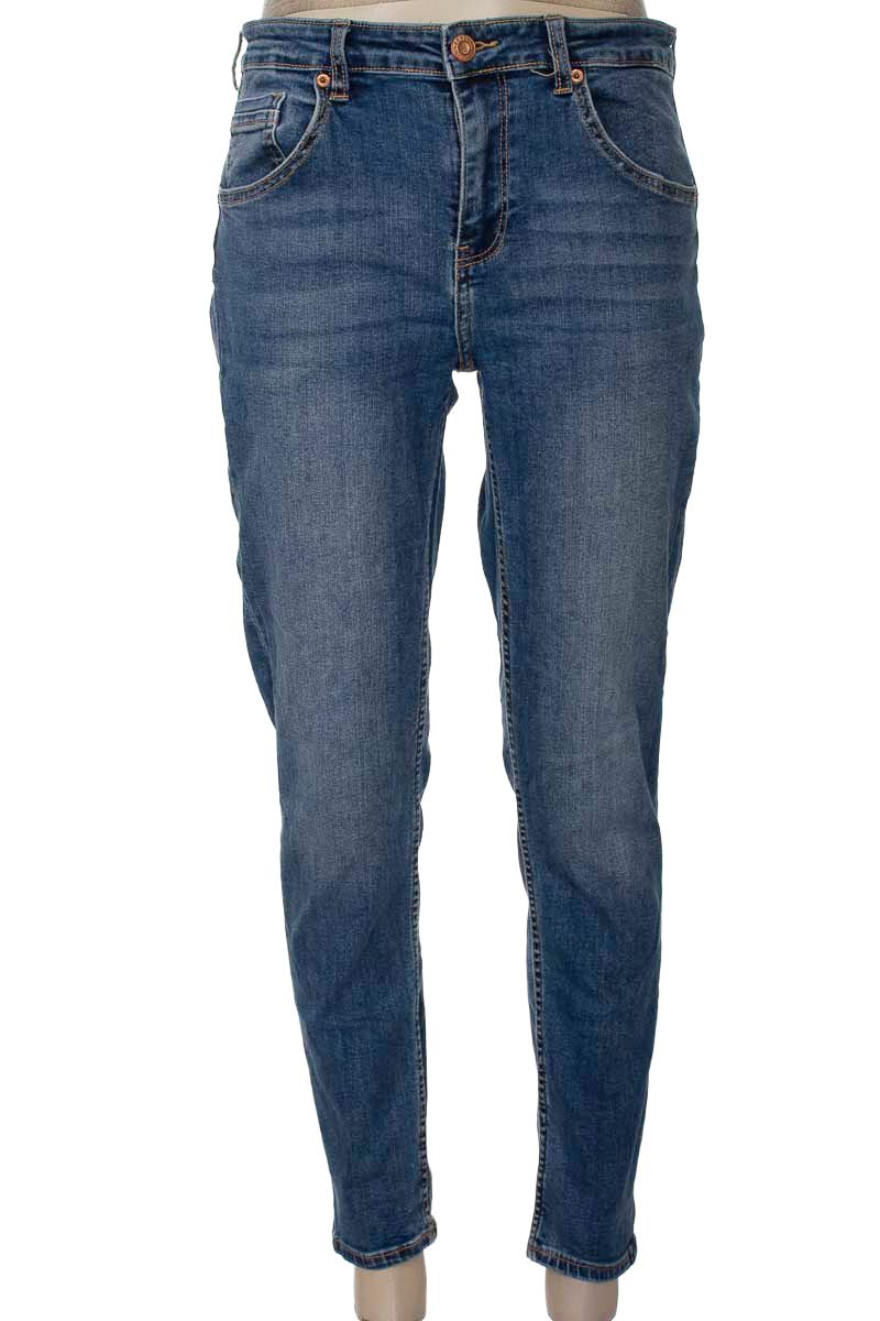 Pantalones color Azul - Bershka