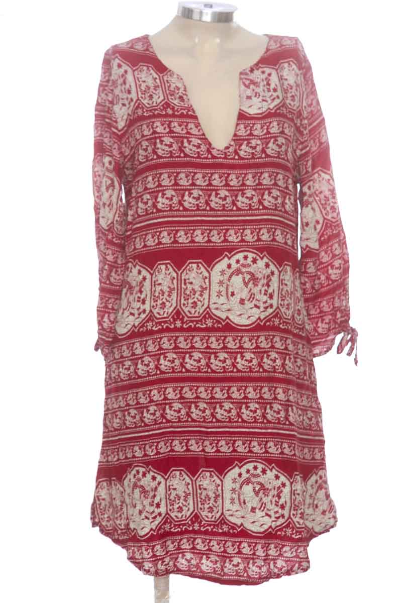 Vestido / Enterizo color Vinotinto - Closeando