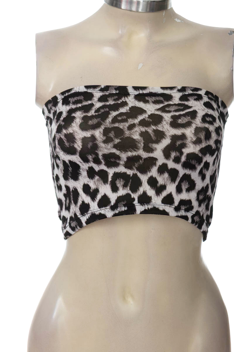 Top / Camiseta color Gris - Closeando