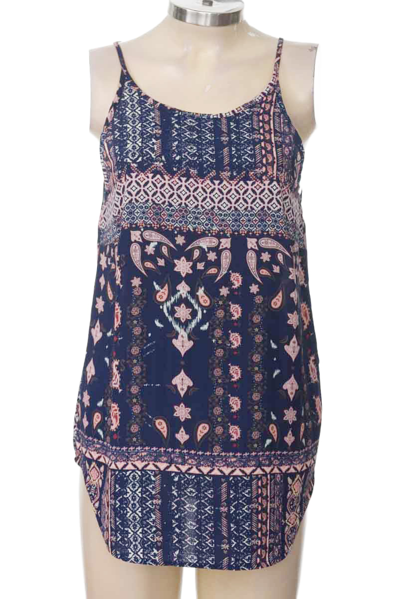 Top / Camiseta color Azul - Sybilla