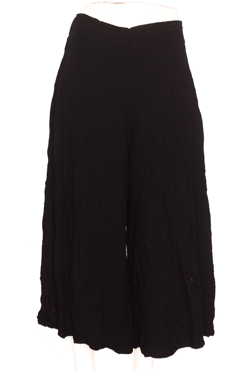 Pantalones color Negro - Yerba Buena