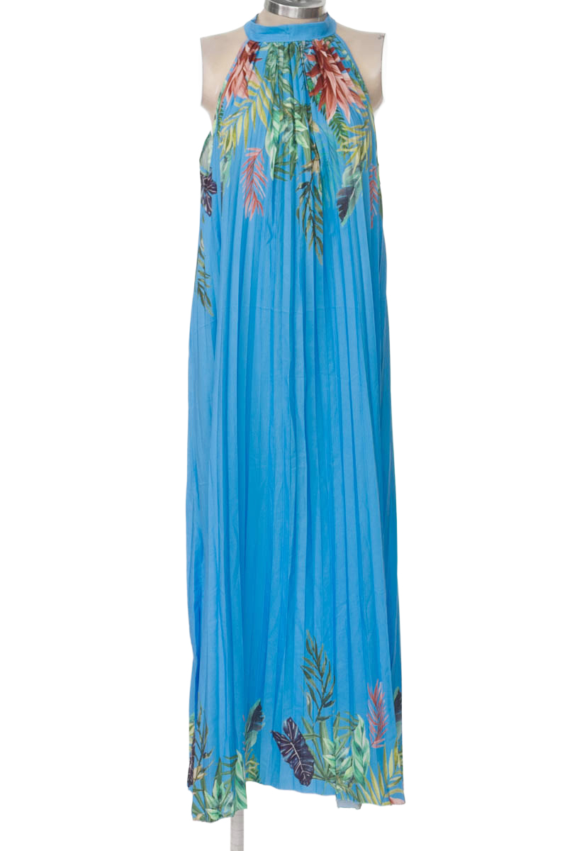 Vestido / Enterizo color Azul - Bonita