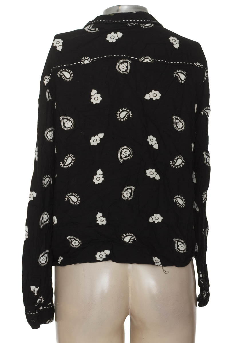 Blusa color Negro - Bkul Jns