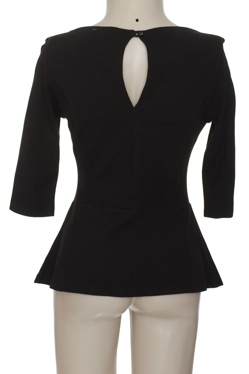 Blusa color Negro - RAGGED