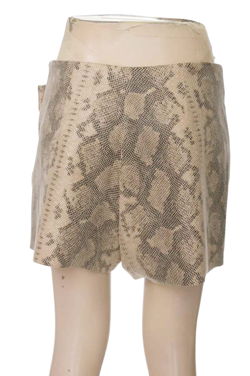 Short color Beige - Zara
