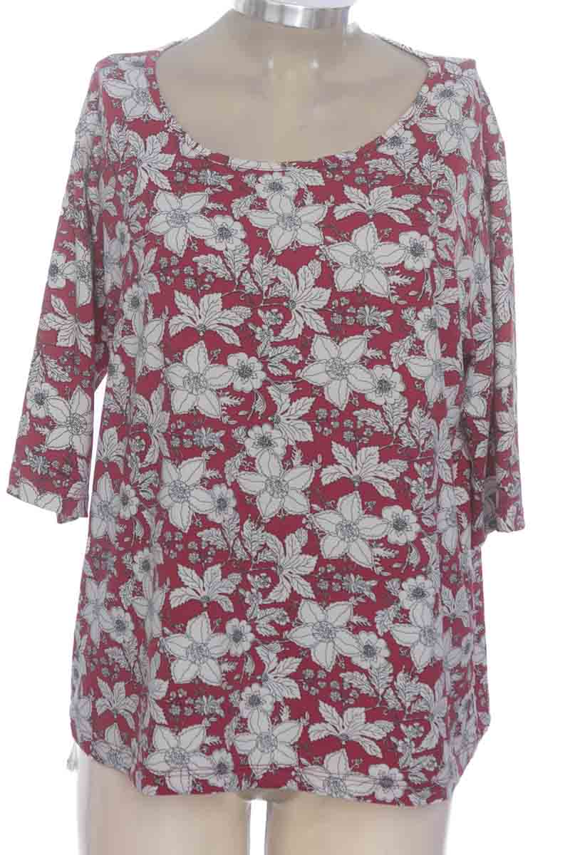Top / Camiseta color Vinotinto - PATPRIMO