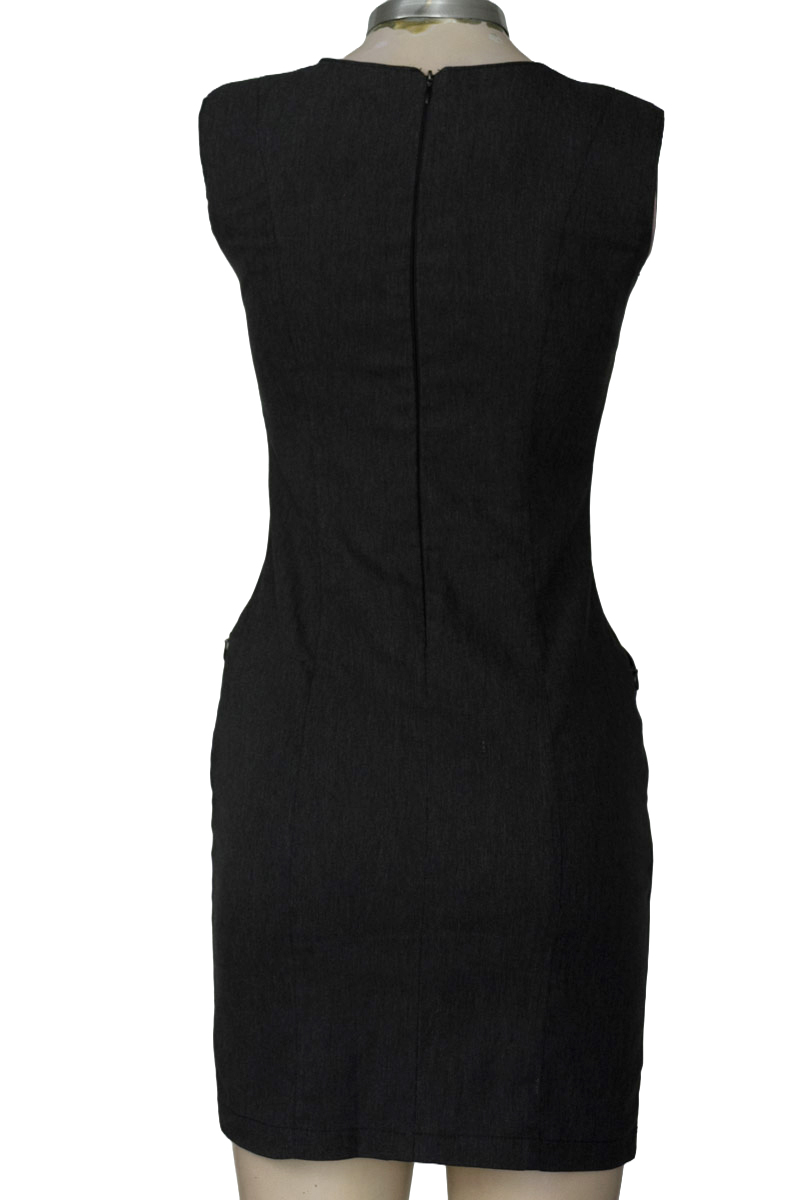 Vestido / Enterizo color Gris - Closeando
