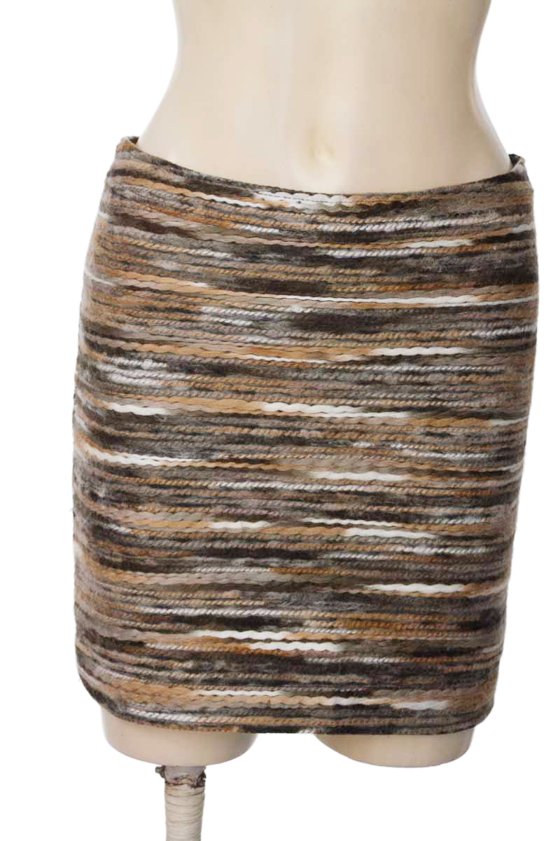 Falda color Beige - Forever 21