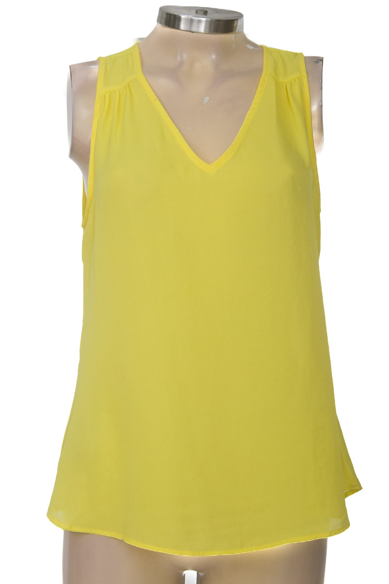 Blusa color Amarillo - Closeando