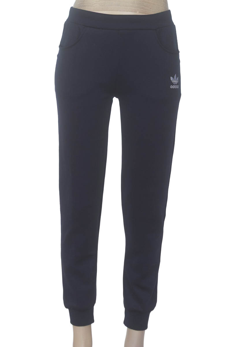 Ropa Deportiva / Salida de Baño color Azul - Closeando