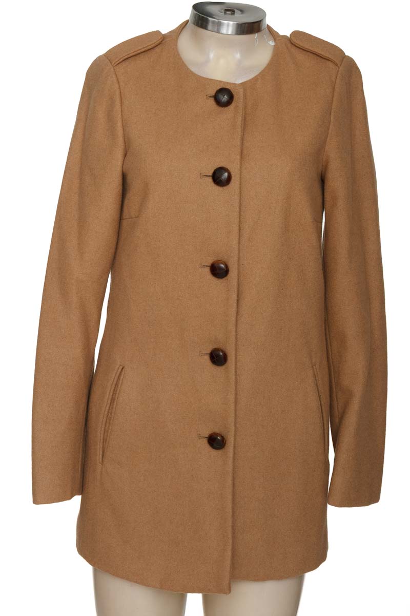 Chaqueta / Abrigo color Beige - MNG