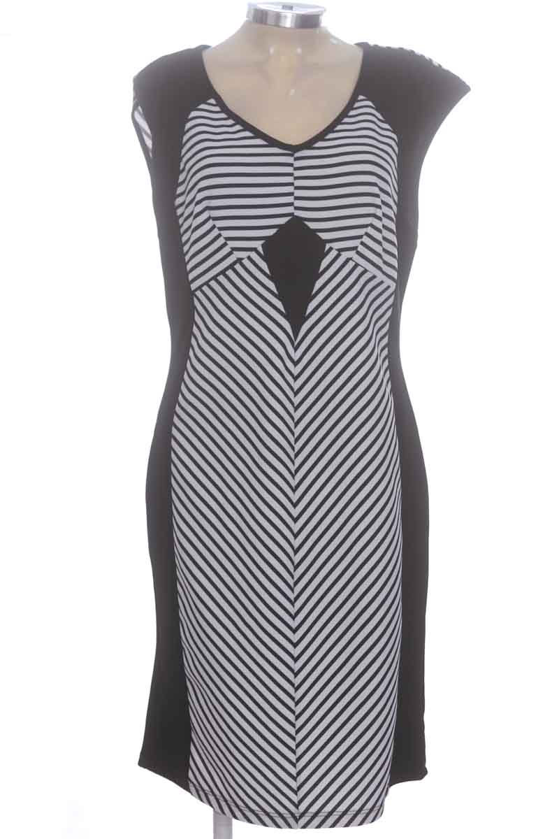 Vestido / Enterizo color Negro - Spin
