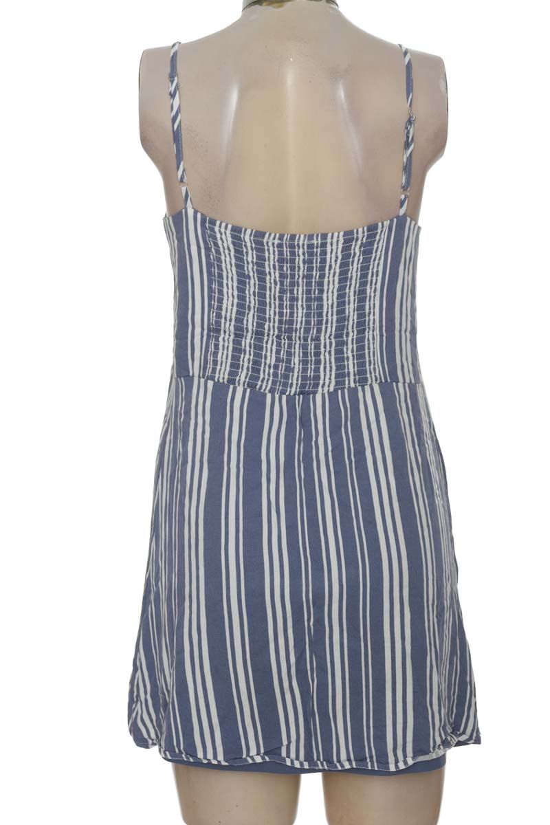 Vestido / Enterizo color Azul - Closeando