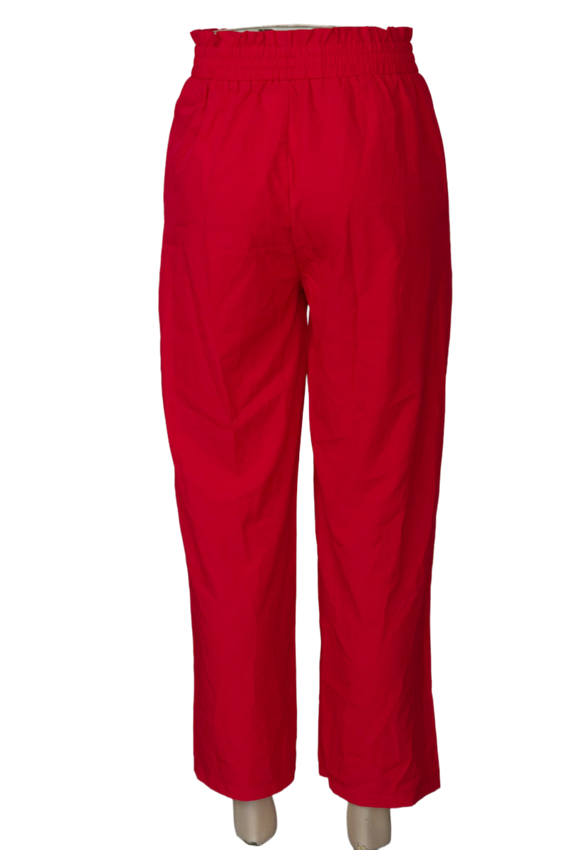 Pantalones color Rojo - Closeando