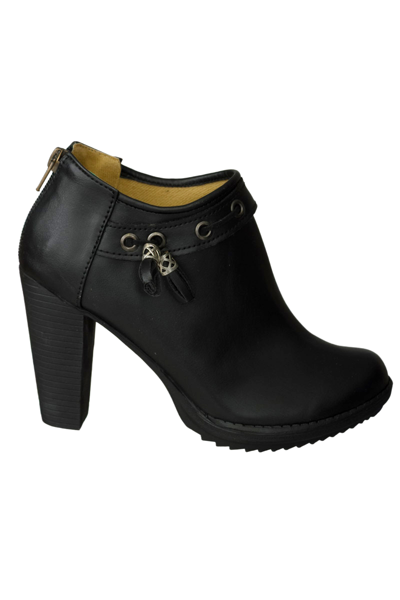Zapatos color Negro - Closeando