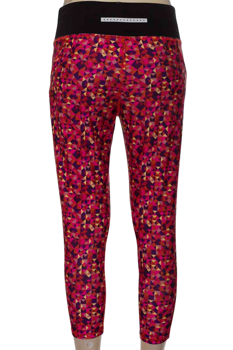 Ropa Deportiva / Salida de Baño color Estampado - Tu.