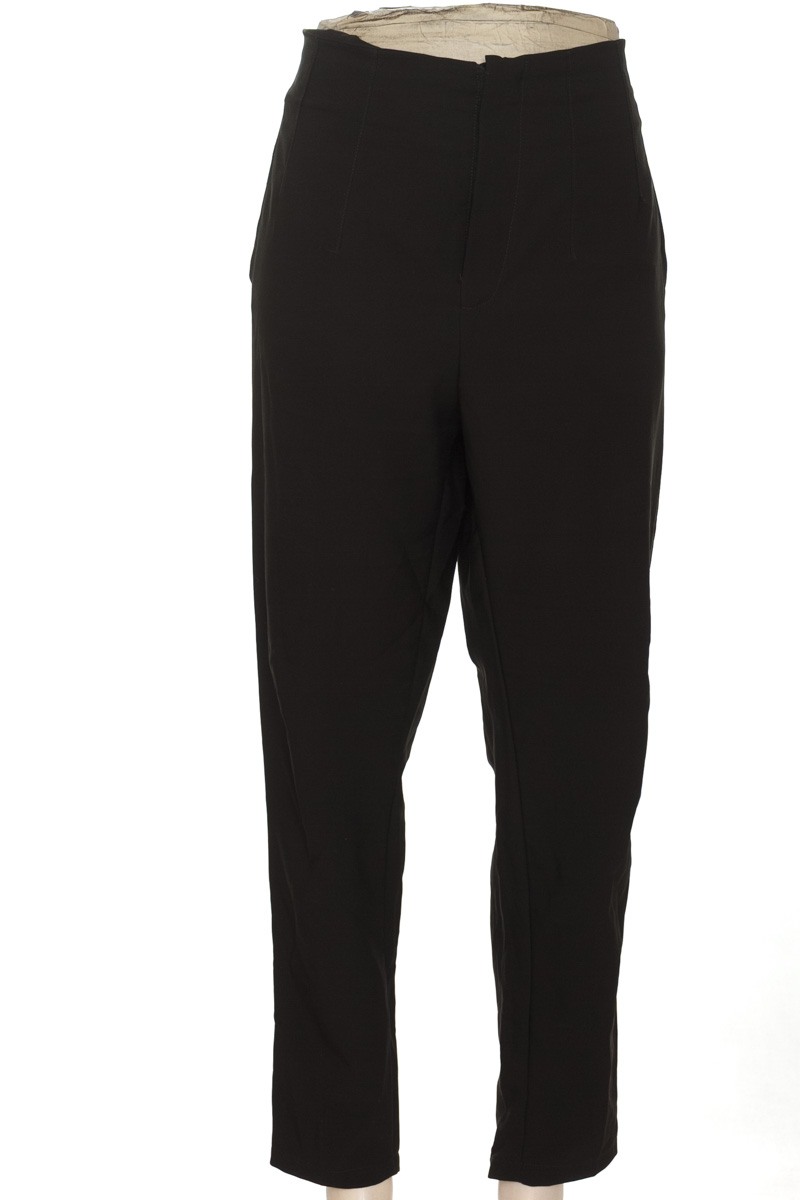 Pantalones color Negro - Closeando