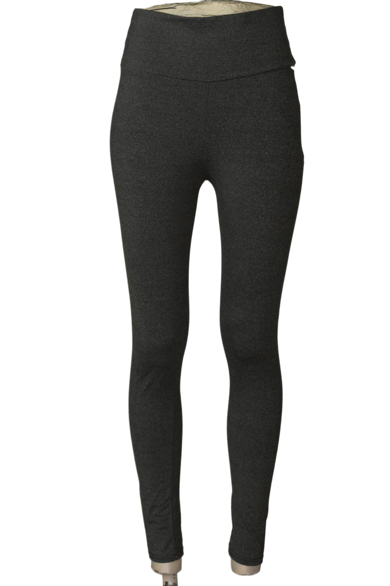 Ropa Deportiva / Salida de Baño color Gris - Closeando