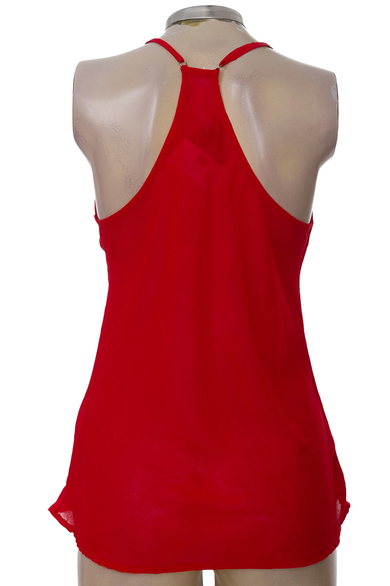 Top / Camiseta color Rojo - YOURBAN