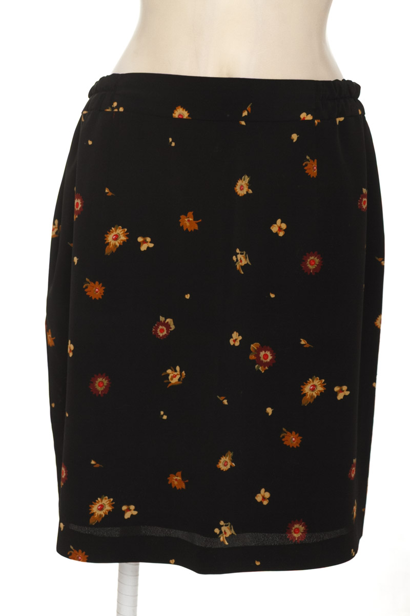 Falda color Negro - Closeando