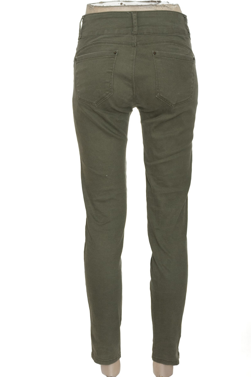 Pantalones color Verde - Koaj