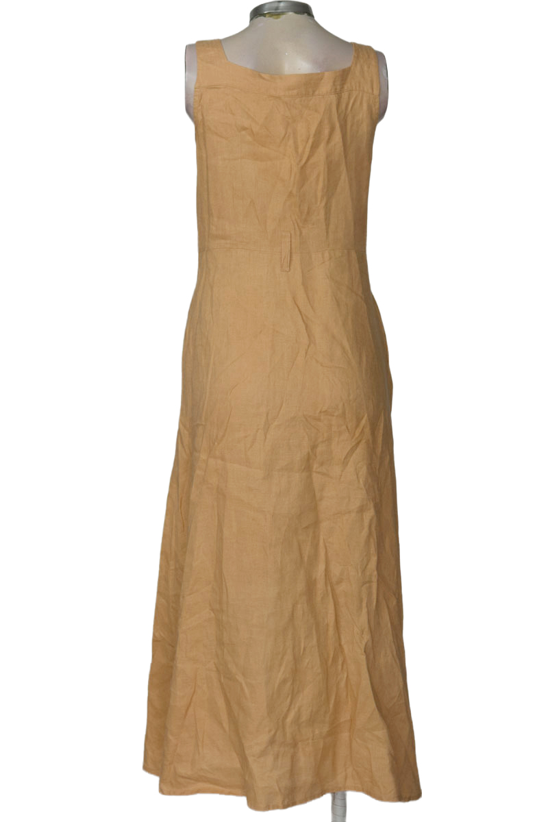 Vestido / Enterizo color Beige - The Color Wear