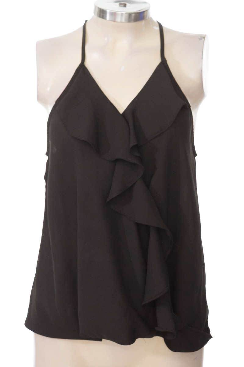 Top / Camiseta color Negro - Celmia Collection