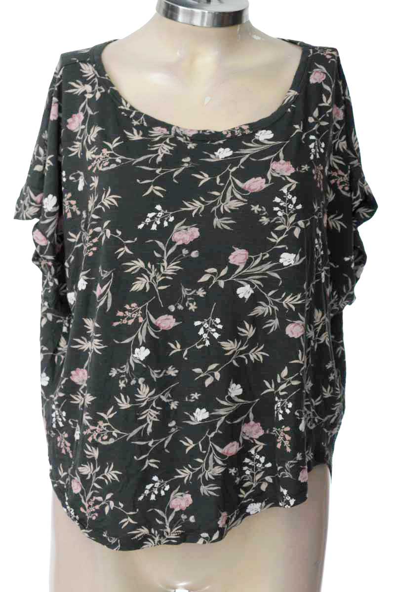 Top / Camiseta color Gris - Lucky Brand