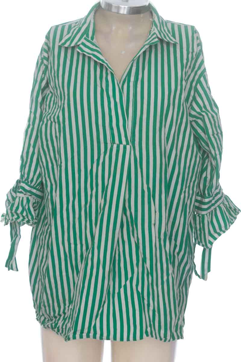 Blusa color Verde - Zara
