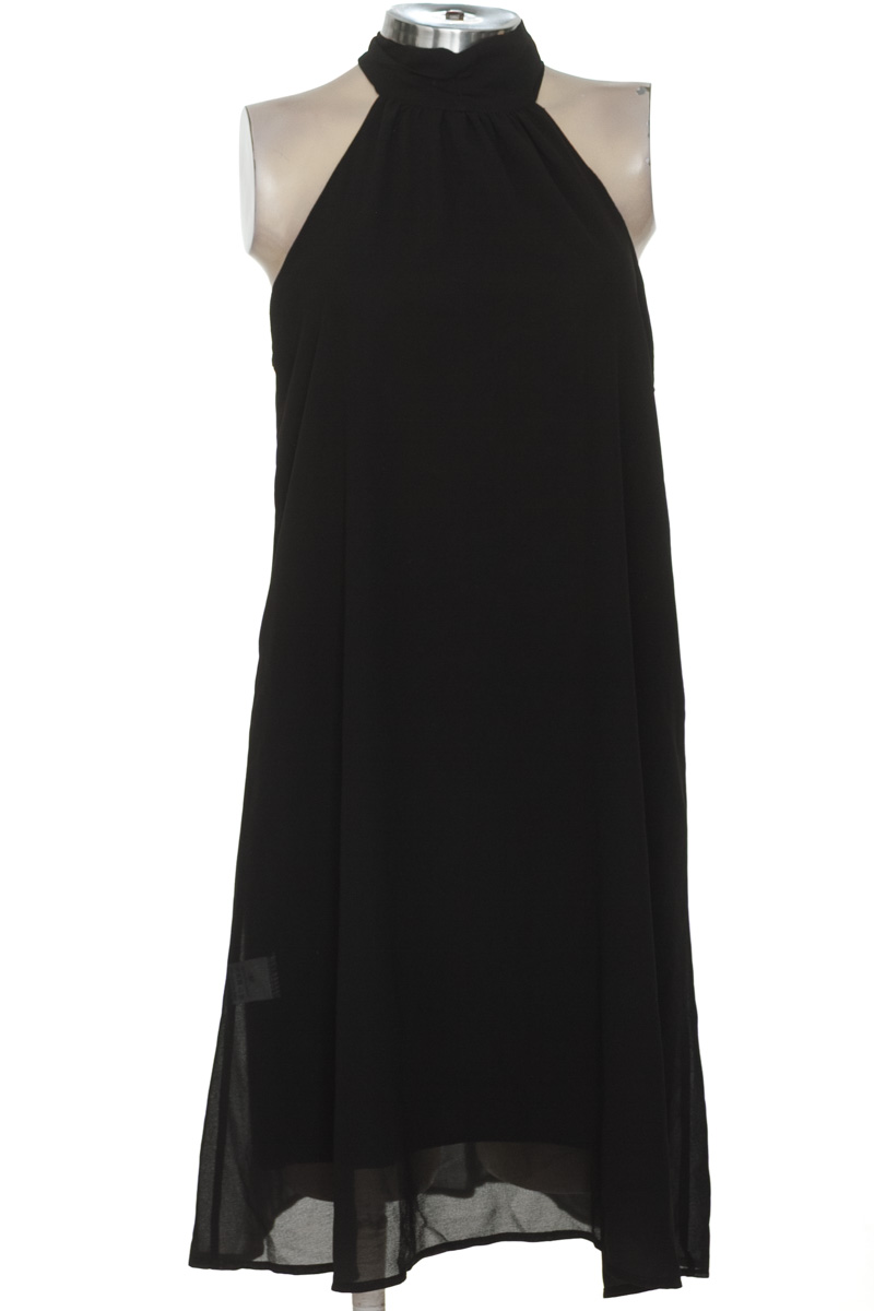 Vestido / Enterizo color Negro - Closeando