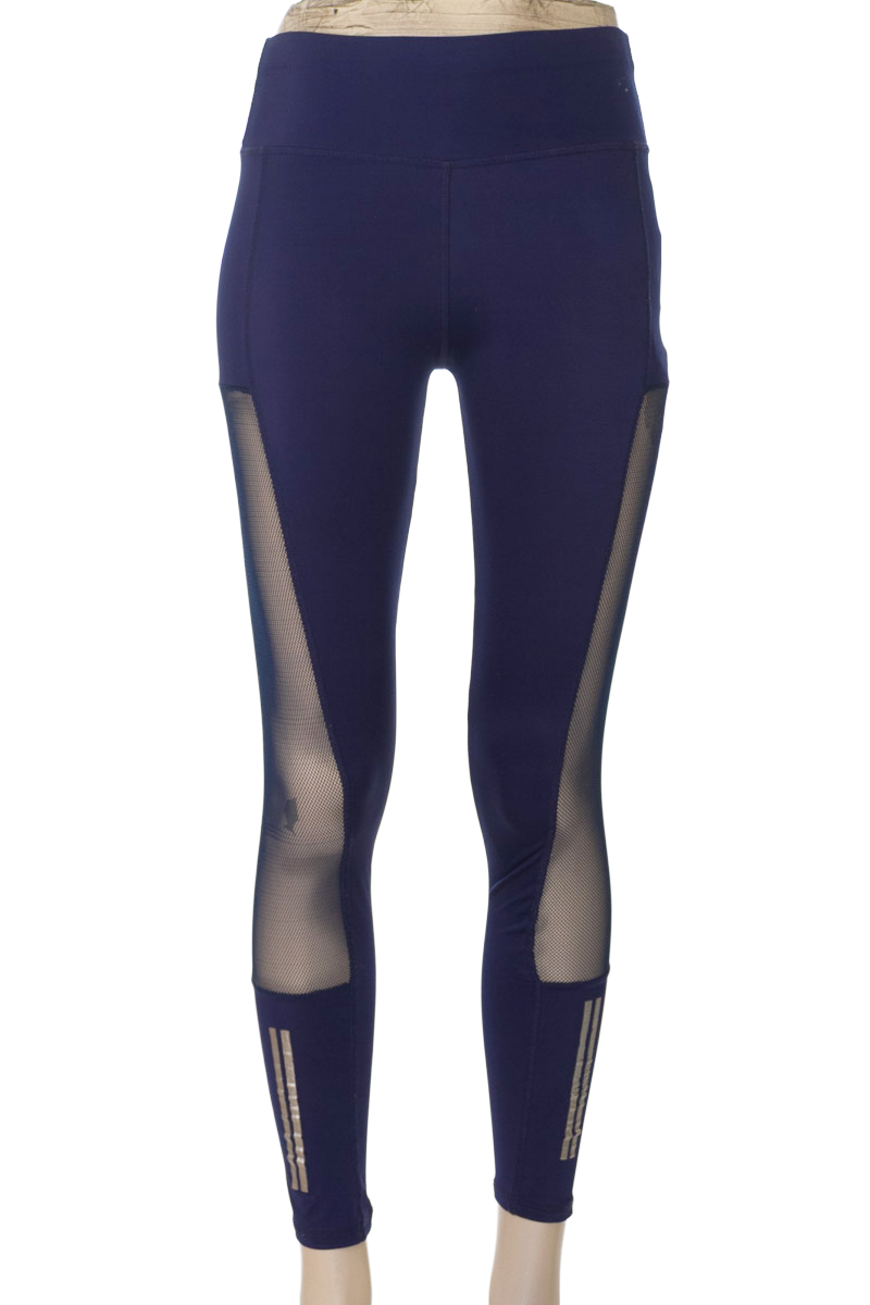 Ropa Deportiva / Salida de Baño color Azul - Closeando