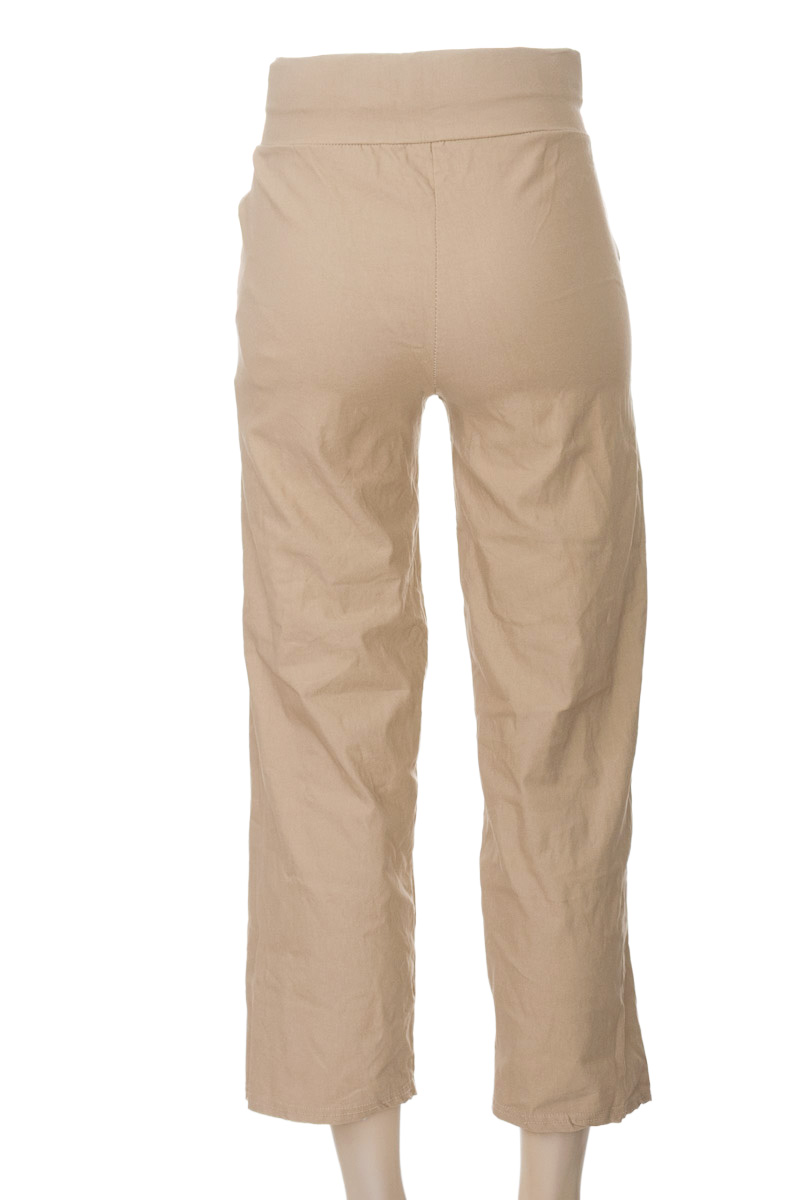 Pantalones color Beige - Closeando