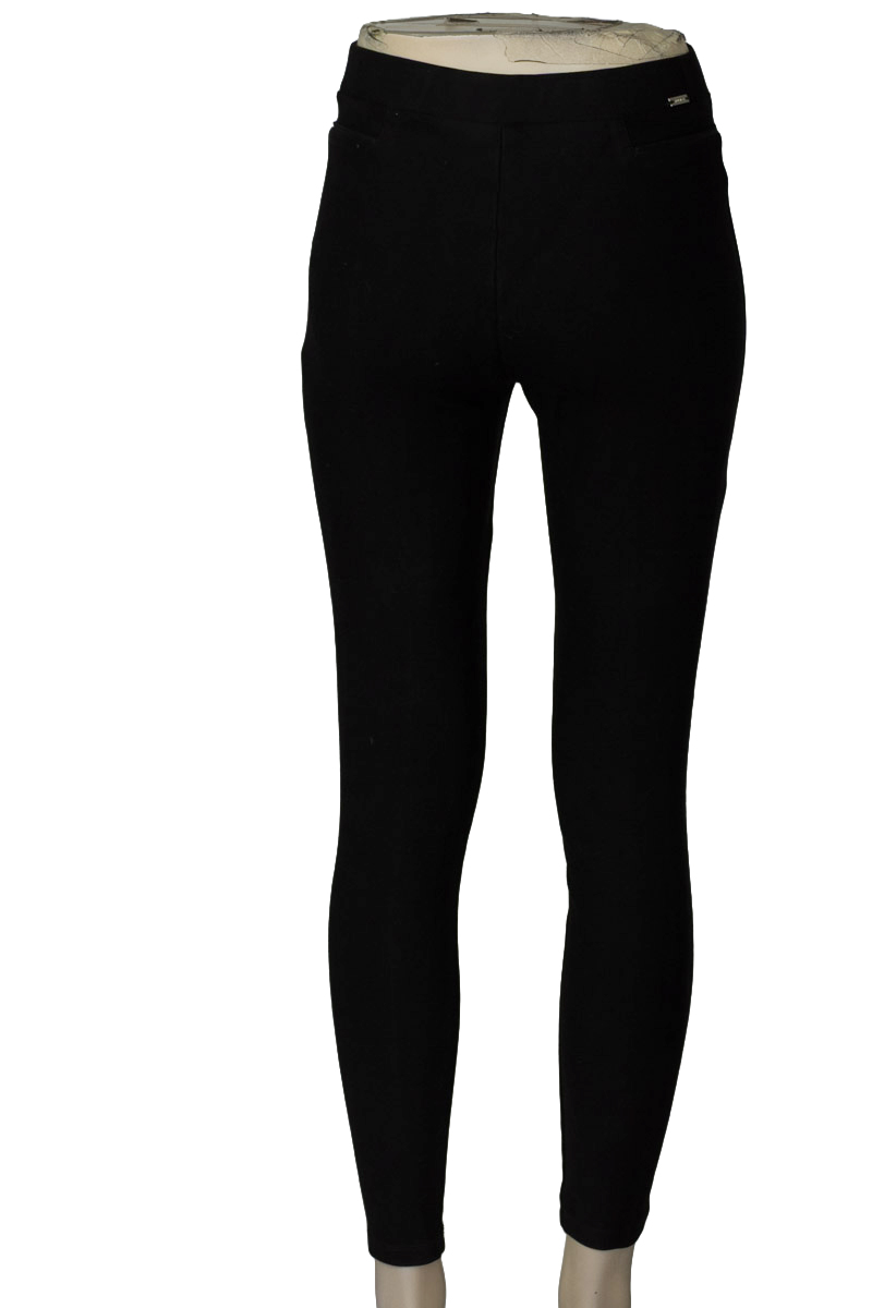 Pantalones color Negro - Studio F