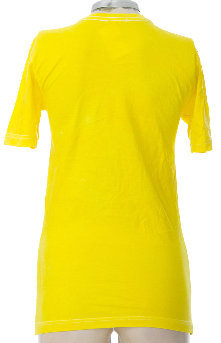Top / Camiseta color Amarillo - Closeando