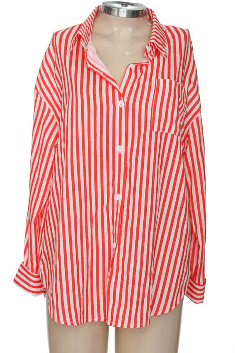 Blusa color Rojo - Closeando