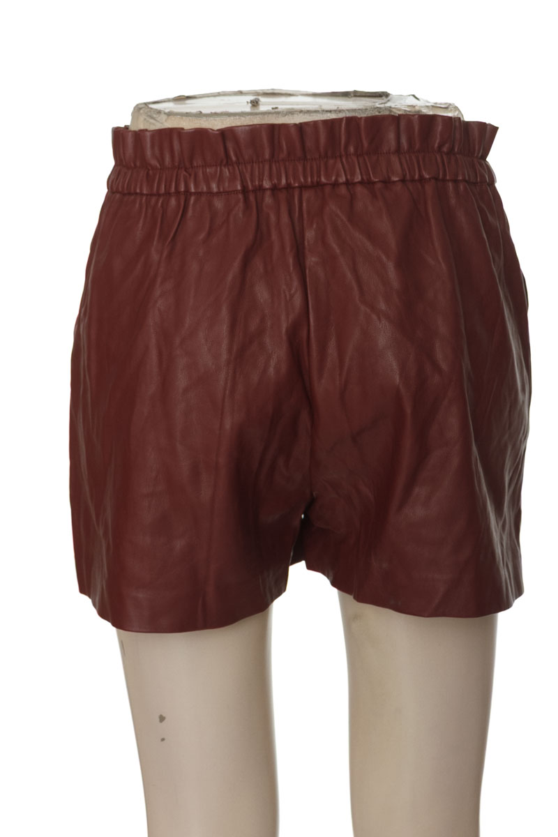 Short color Vinotinto - Molly Bracken