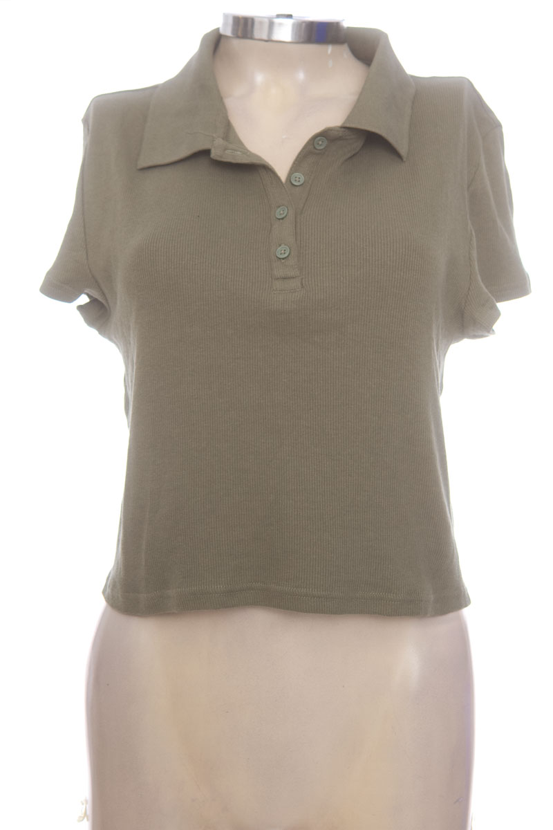 Top / Camiseta color Verde - Divided by H&M