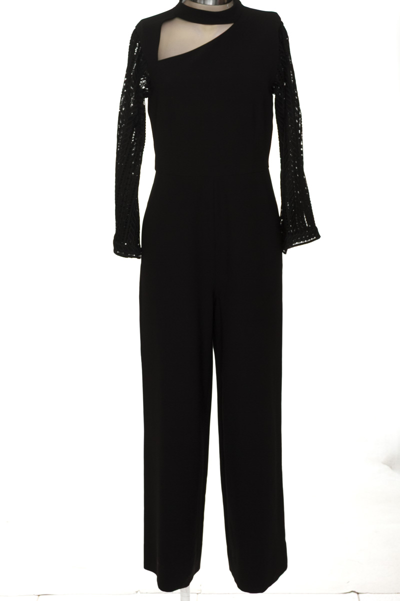 Vestido / Enterizo color Negro - BCBG