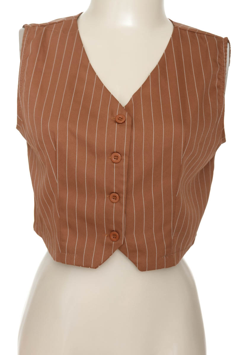 Chaqueta / Abrigo color Beige - Follow me 