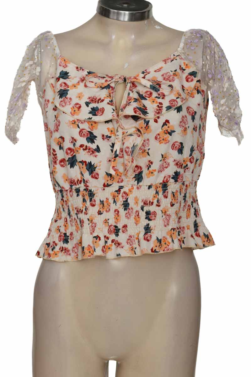 Top / Camiseta color Beige - MP.