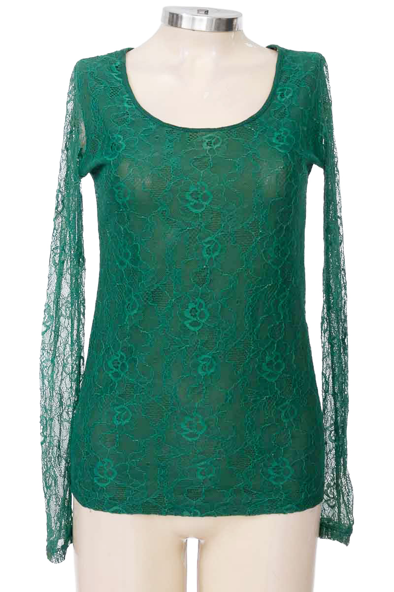 Top / Camiseta color Verde - Closeando