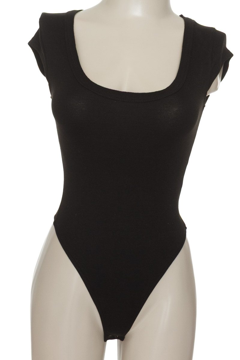 Top / Camiseta color Negro - H&M