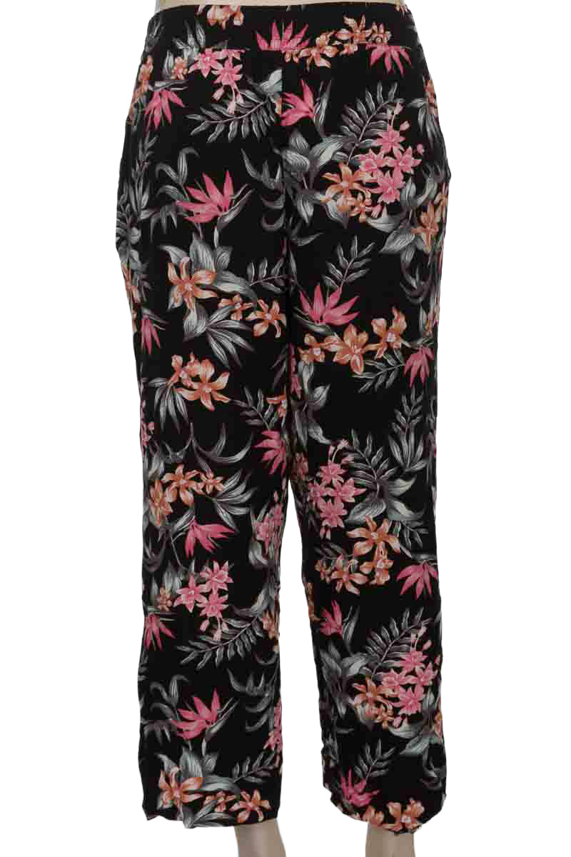 Pantalones color Negro - Divided by H&M