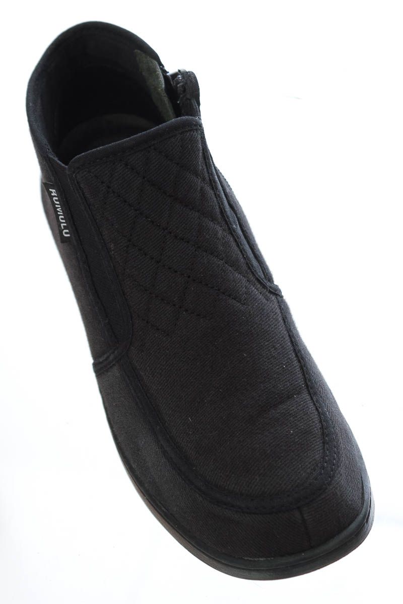Zapatos color Negro - Romulo