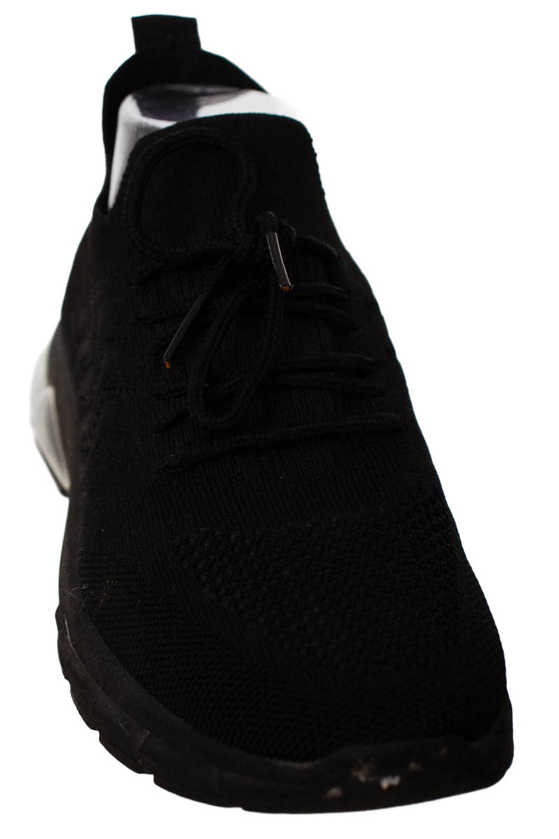 Zapatos color Negro - Closeando