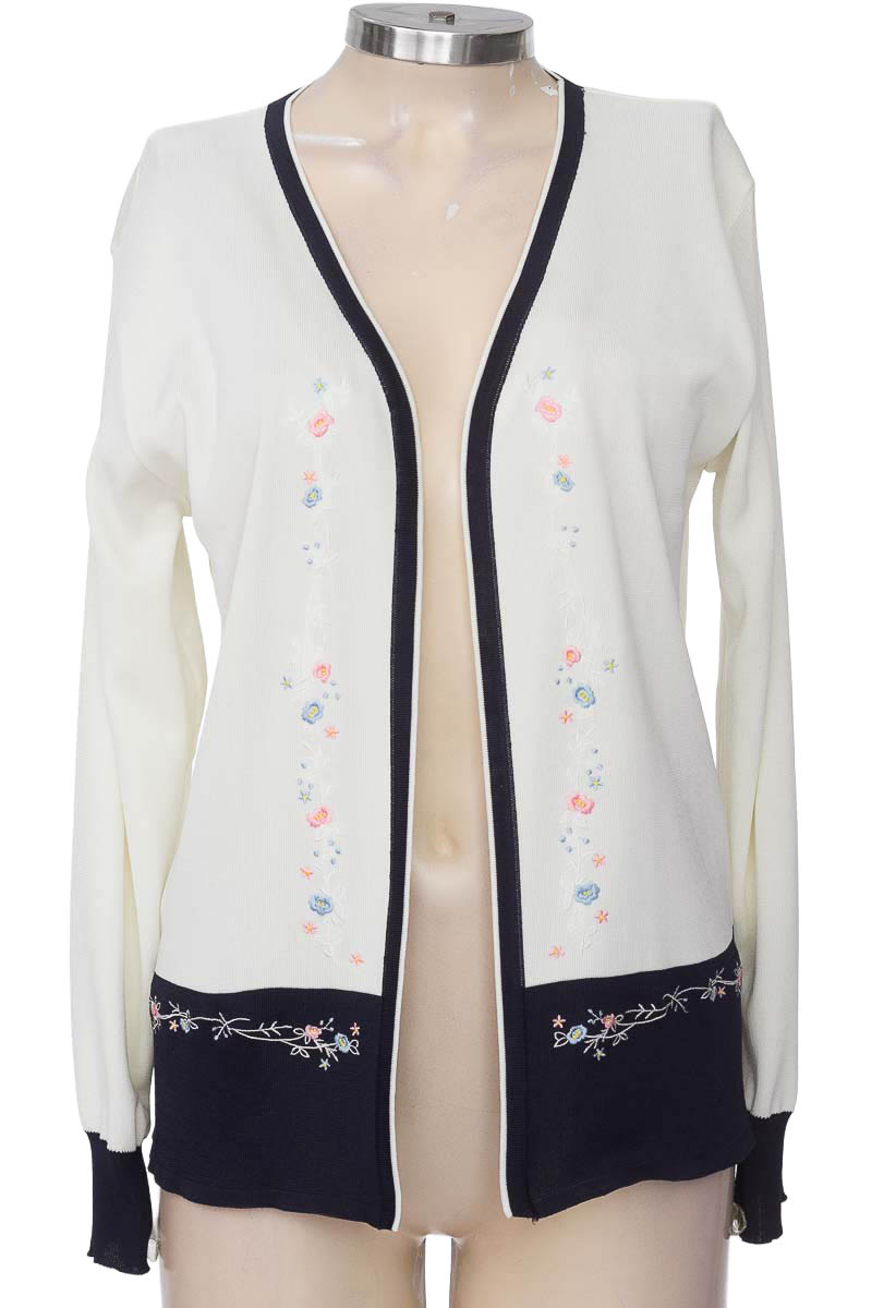 Sweater color Beige - Closeando