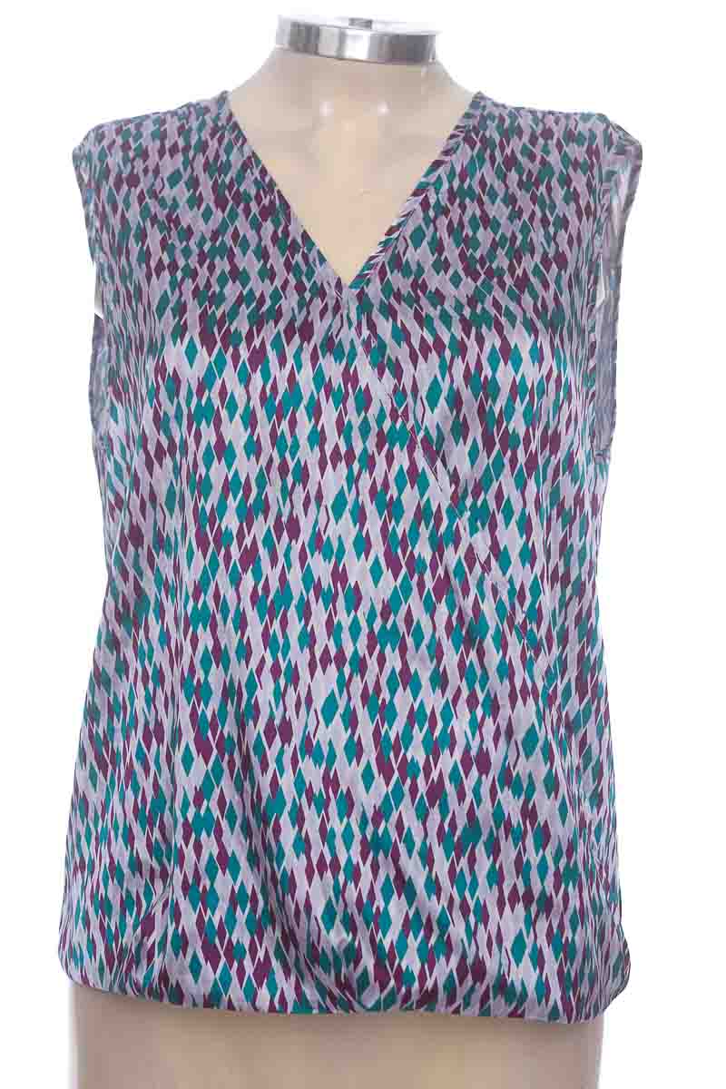 Top / Camiseta color Morado - Tania 